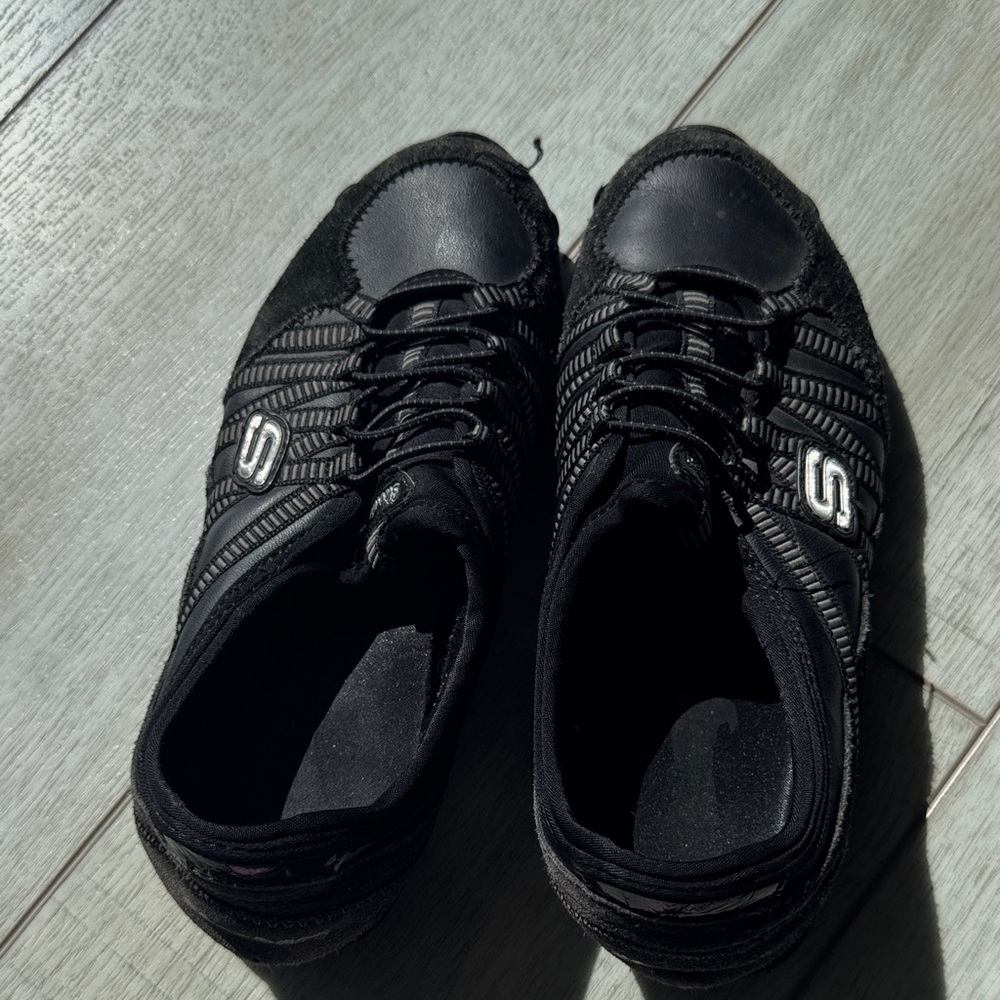 Skechers Black Lace-Up Sneakers